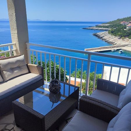 Apartments Laus Zavalatica Luaran gambar