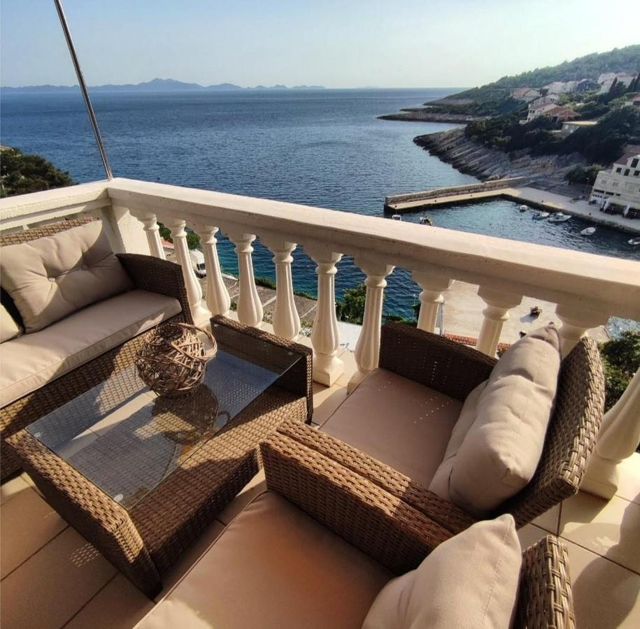 Apartments Laus Zavalatica Luaran gambar
