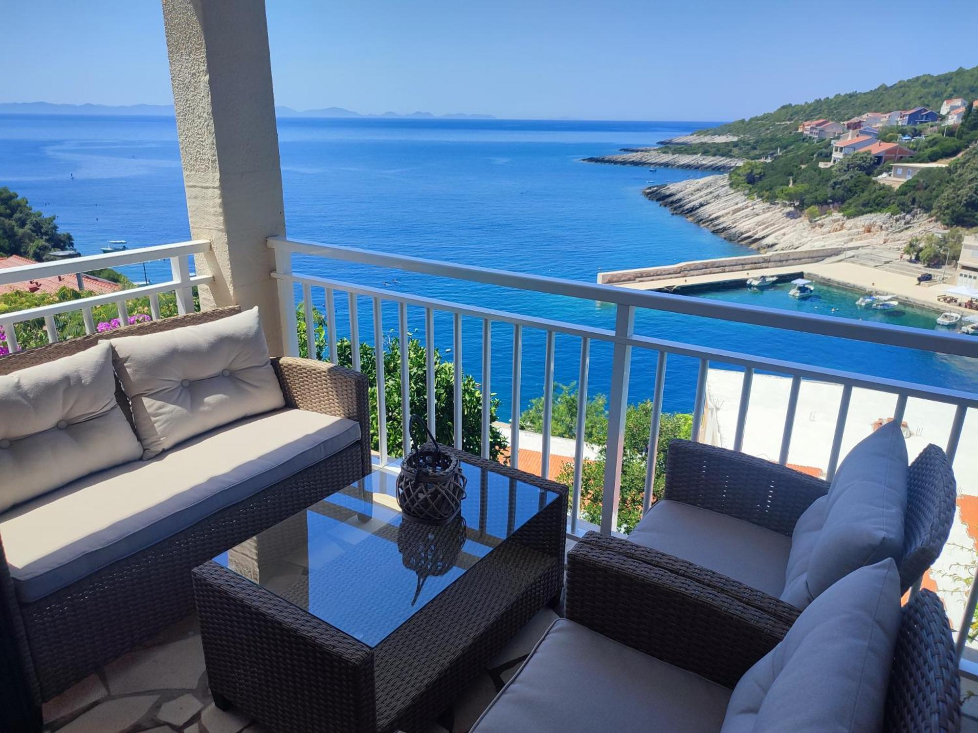 Apartments Laus Zavalatica Luaran gambar